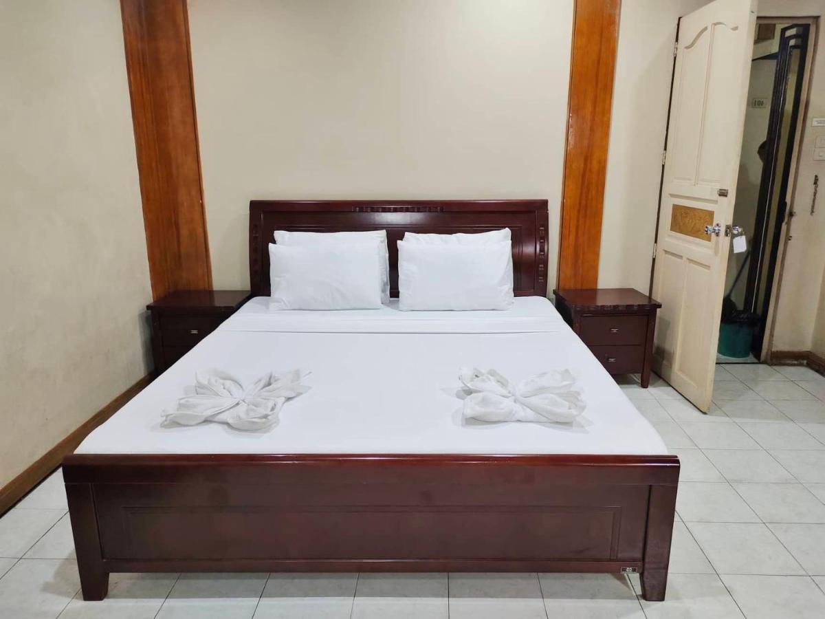 Parkview Hotel Cagayan de Oro Buitenkant foto