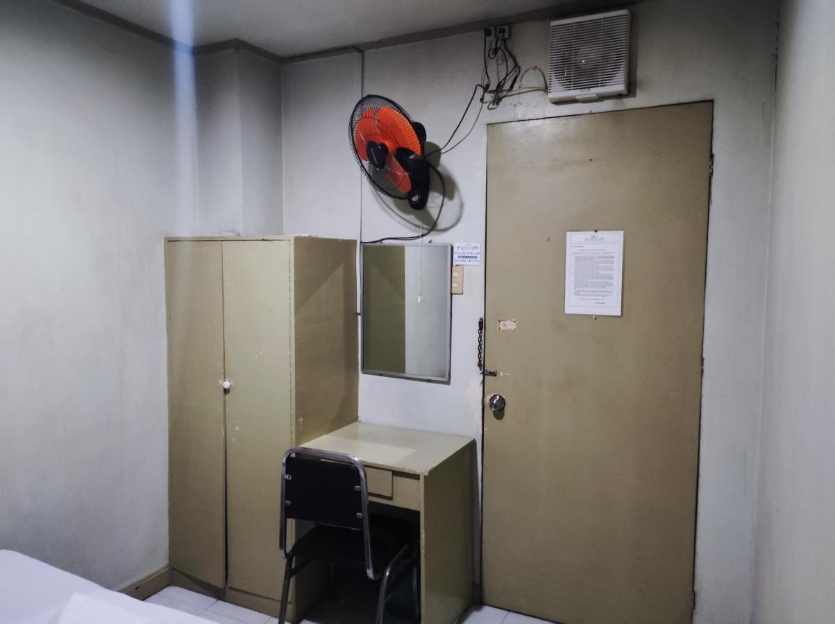 Parkview Hotel Cagayan de Oro Buitenkant foto
