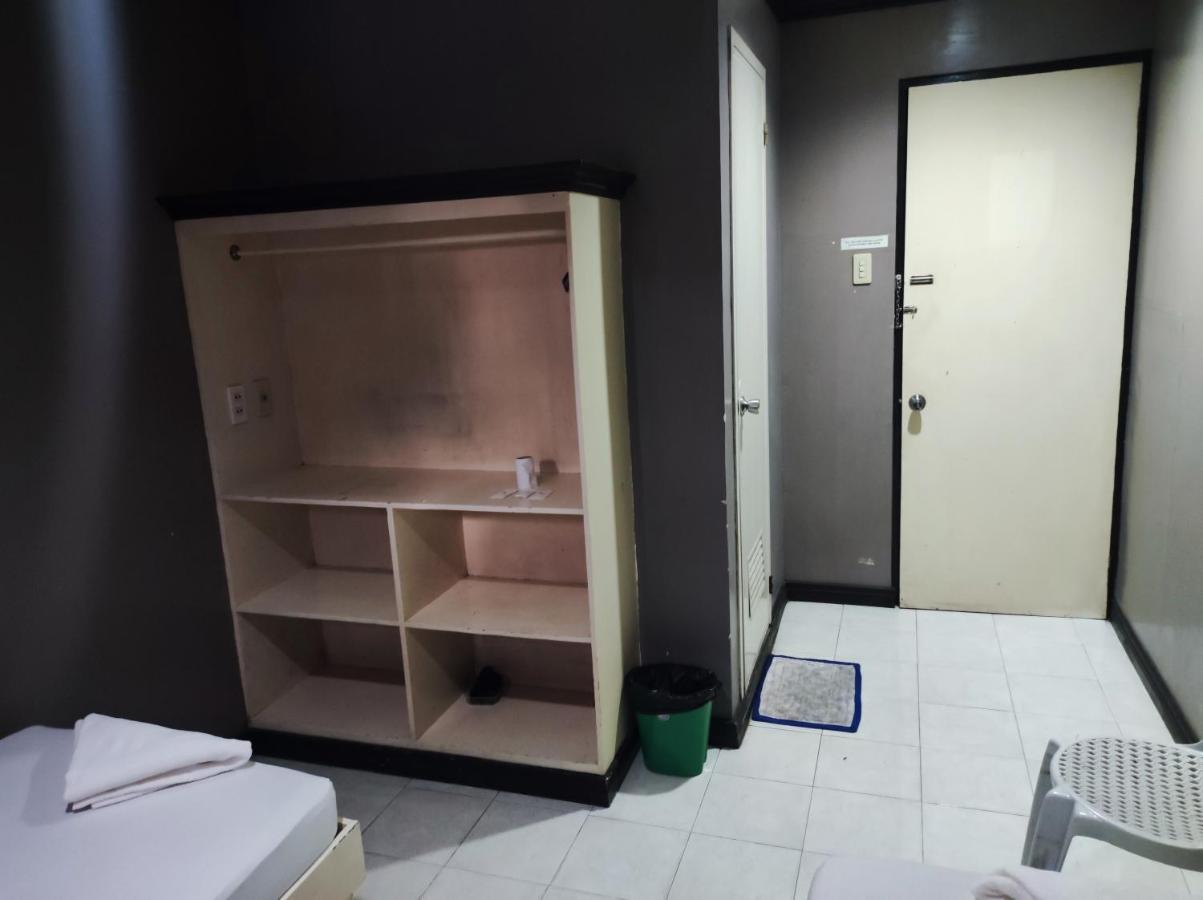 Parkview Hotel Cagayan de Oro Buitenkant foto