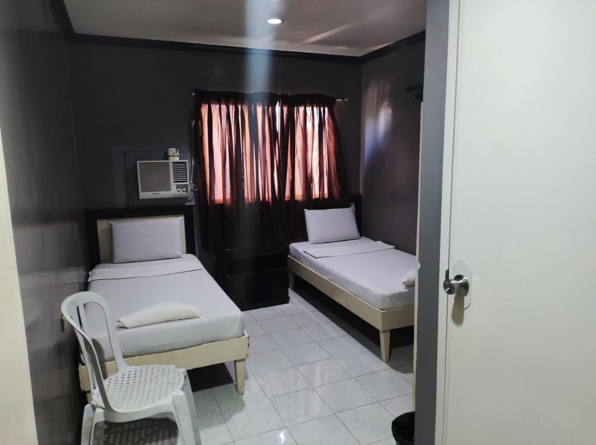 Parkview Hotel Cagayan de Oro Buitenkant foto